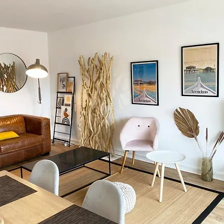 Gare Ete A Pied Apartment Arcachon